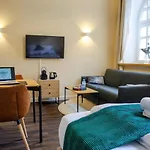 Homely Stay Studio 3 - Cozy Self-Check-In Studio In Central Munich
